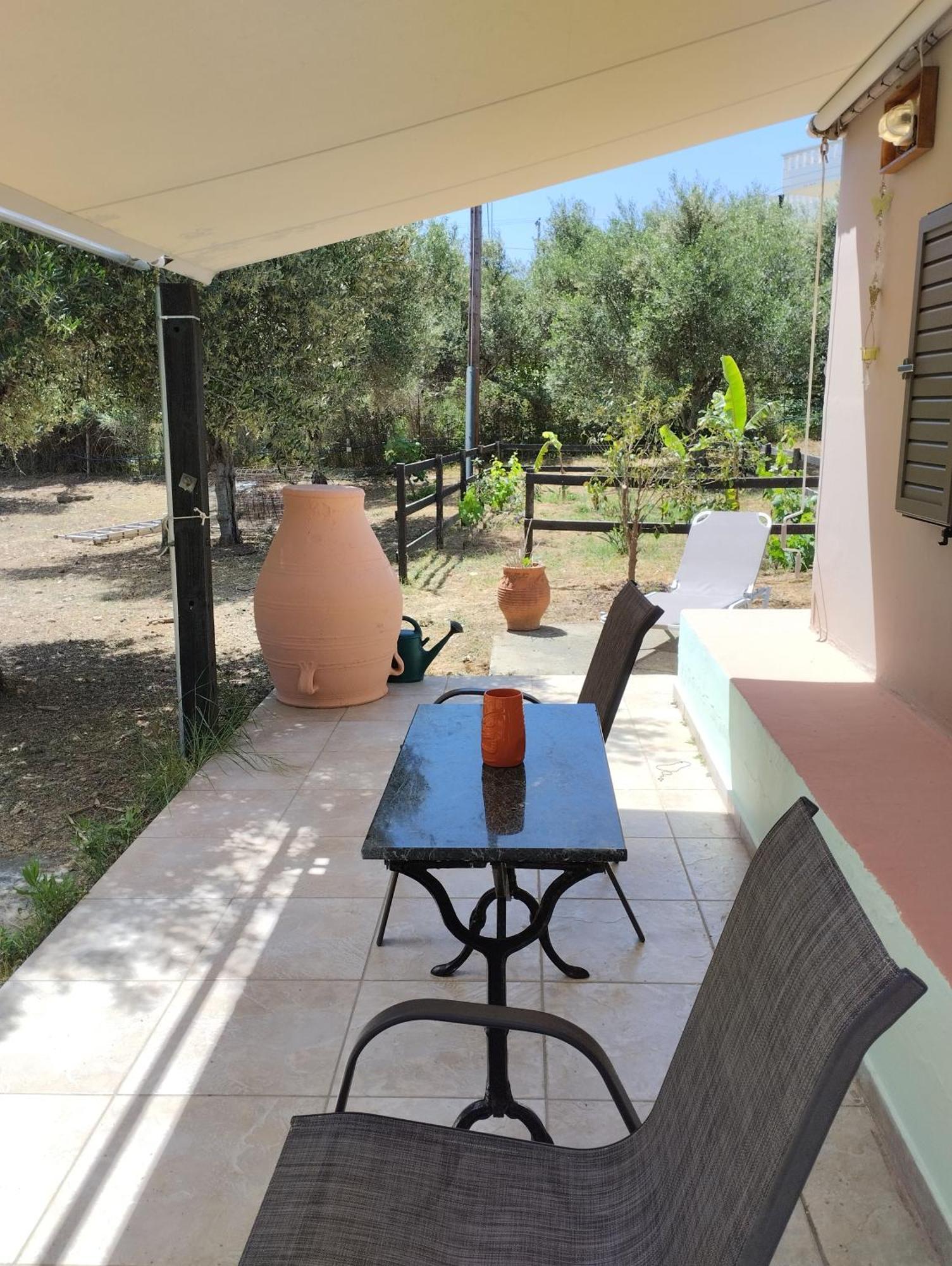 Olea Cottage Galatás Esterno foto